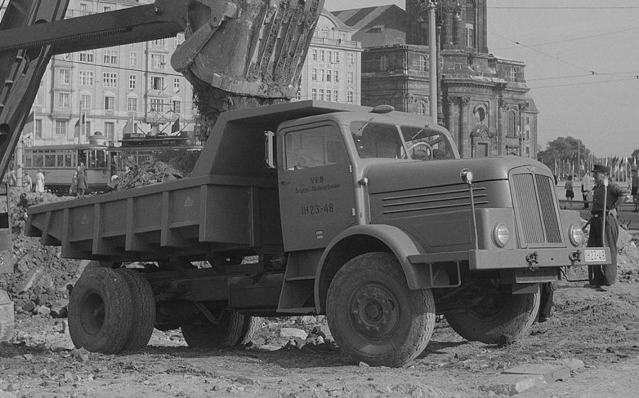 IFA H6 Hinterkipper '1952